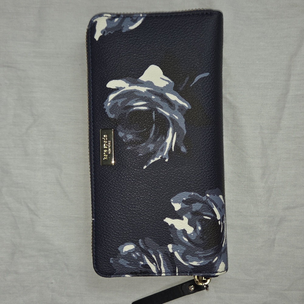 Kate Spade Midnight Navy Blue Floral Wallet NEW With Tags